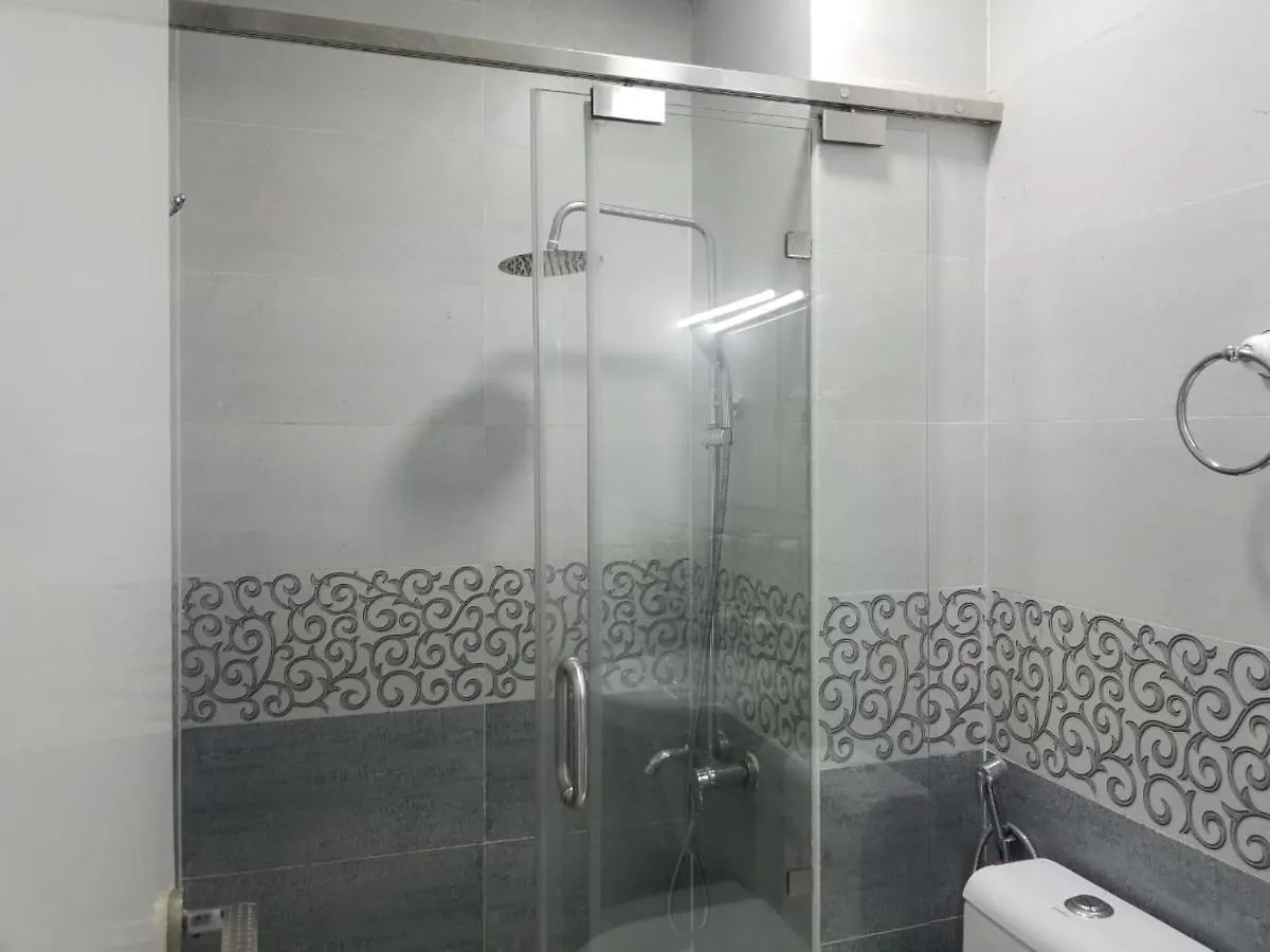 Room In Studio - Private Roombalcony In A Villa Dubai