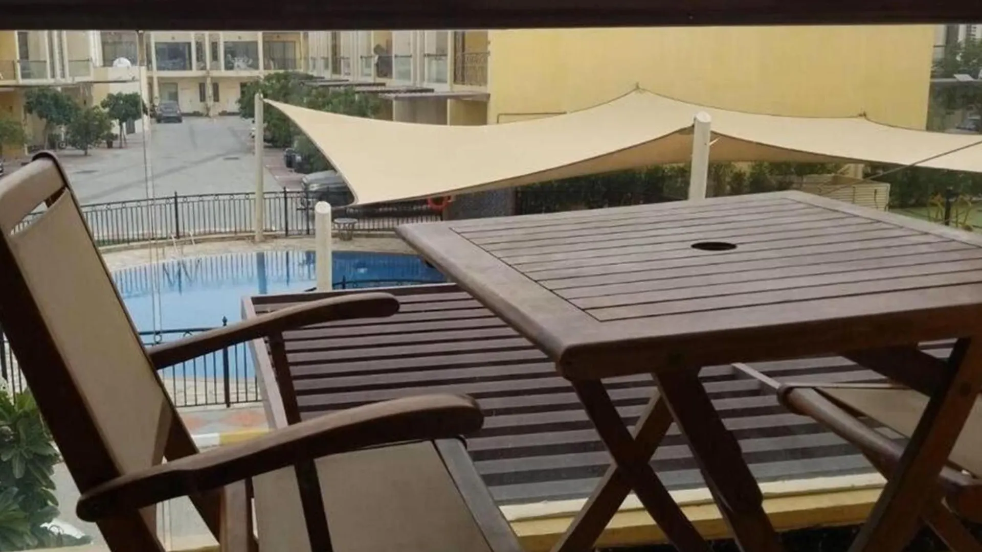 Room In Studio - Private Roombalcony In A Villa Dubai United Arab Emirates